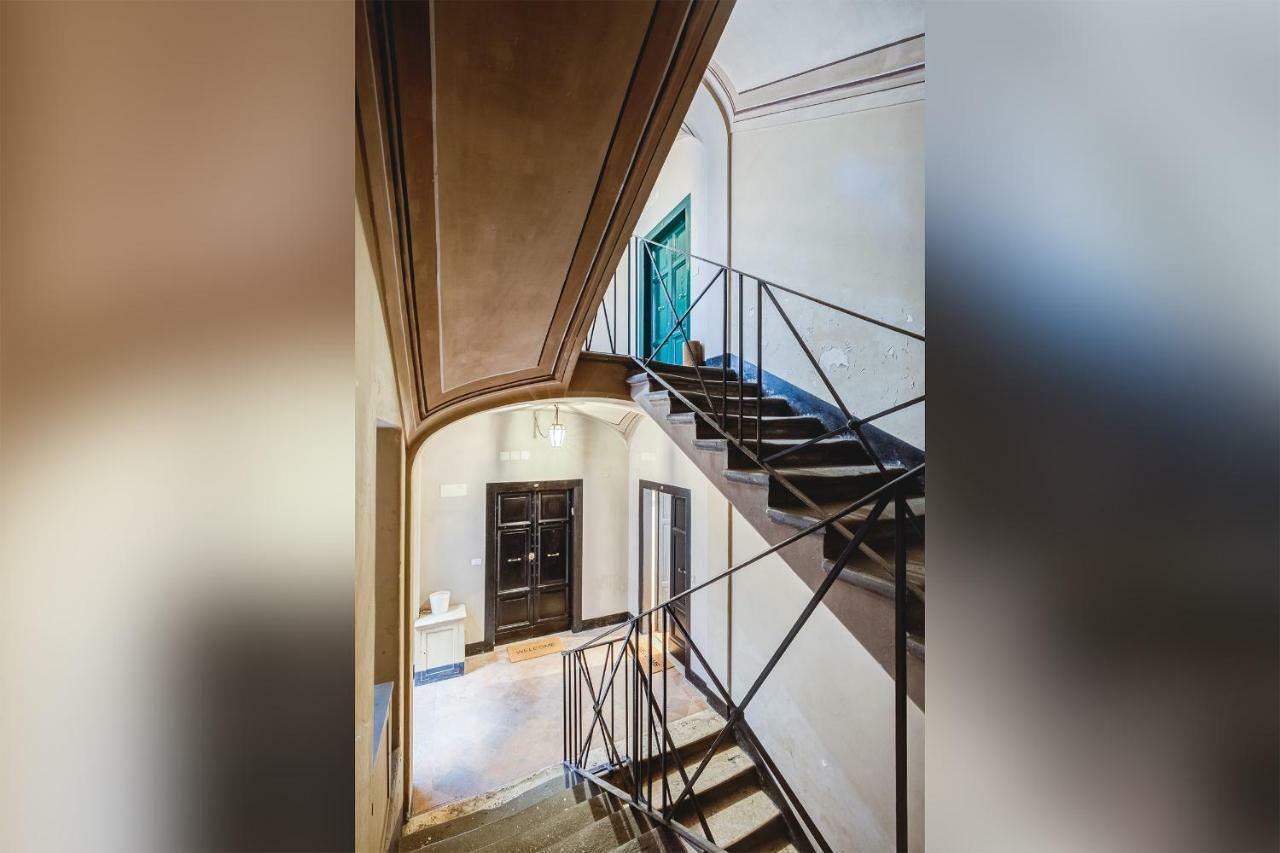 Spanish Steps Luxury Apartment Рим Екстер'єр фото