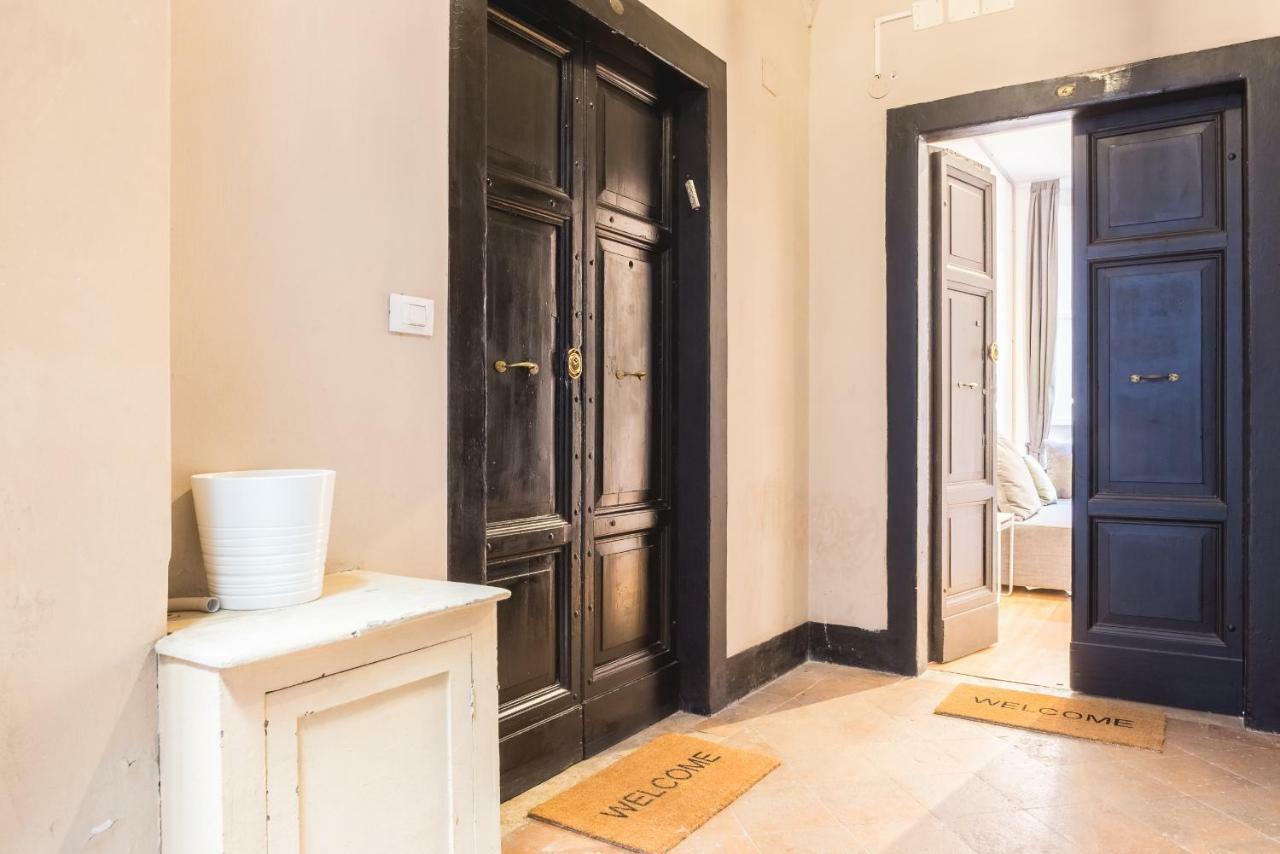 Spanish Steps Luxury Apartment Рим Екстер'єр фото